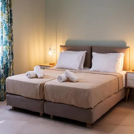 Polymnia Apartment Naousa (Paros)