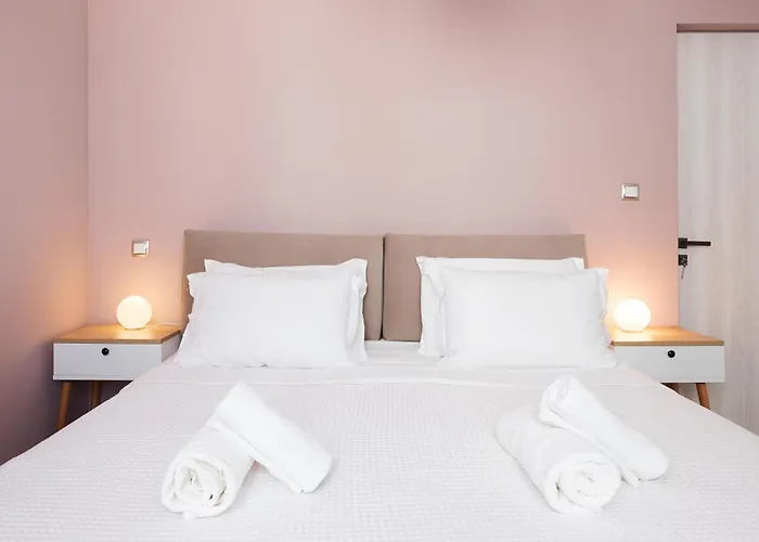 Polymnia Apartament Nausa